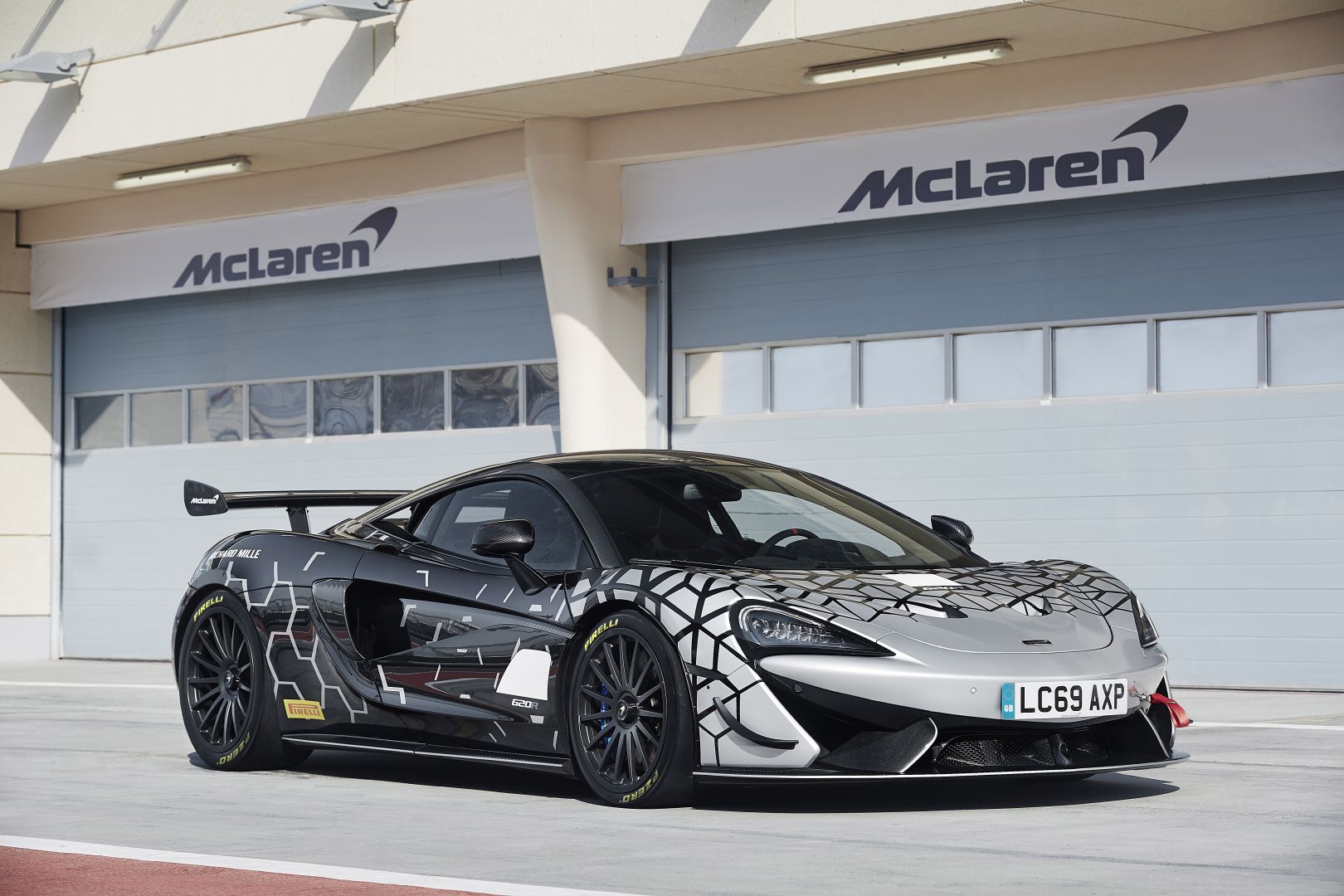 Filing tuning di alta qualità McLaren Sports Series 620R  620hp