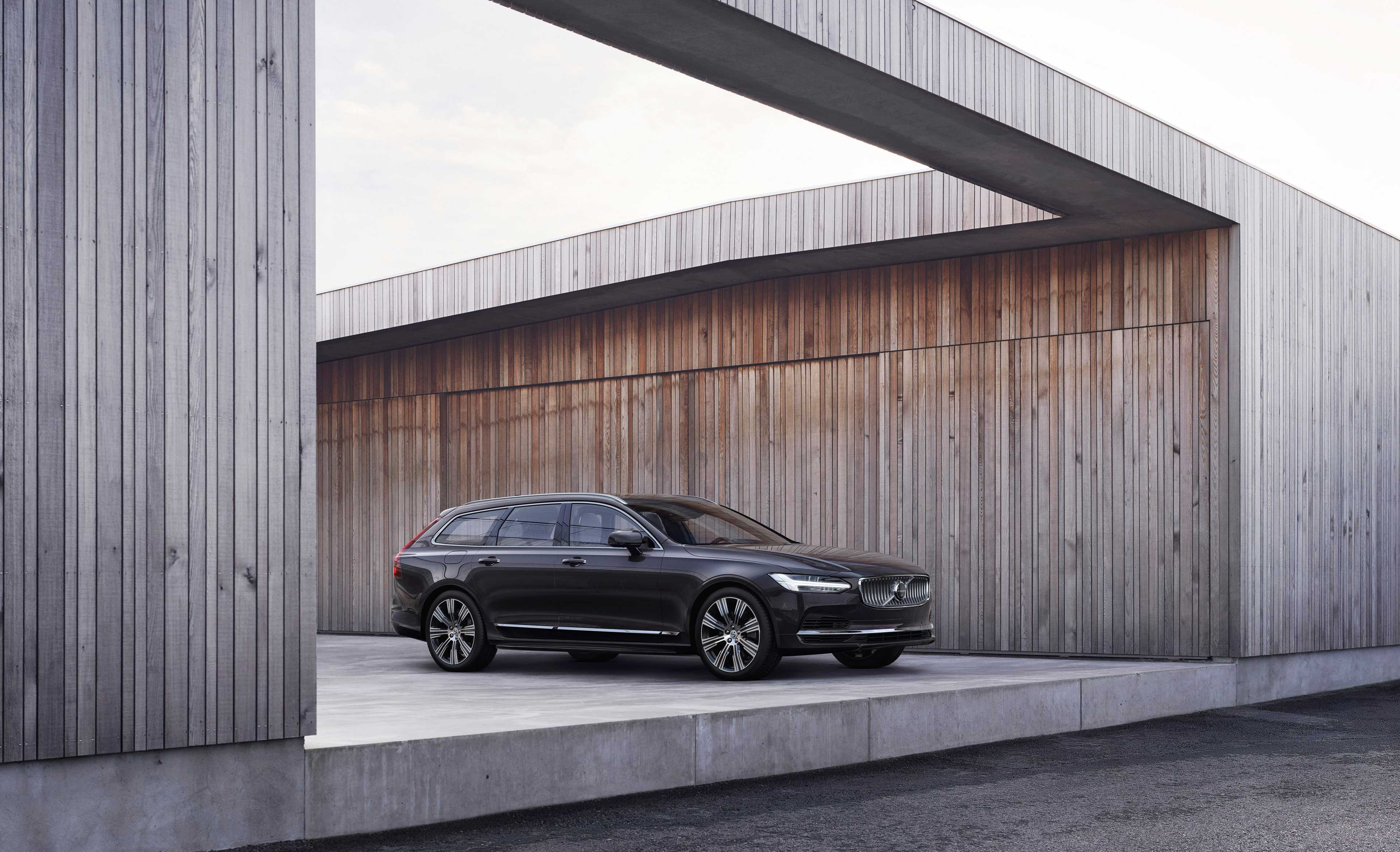 Yüksek kaliteli ayarlama fil Volvo S90 / V90 2.0 B5 Mild-Hybrid Petrol 250hp