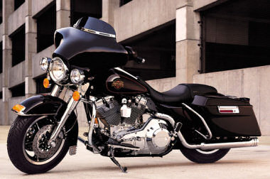 Reprogramiranje vozila Harley Davidson 1584 Dyna / Softail / Rocker / Electra Glide 1584 Electra Glide  71