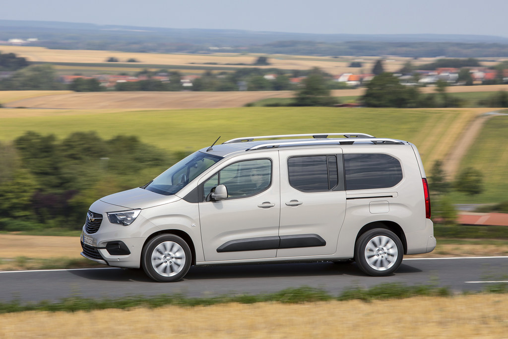 Reprogramiranje vozila Opel Combo 1.2 PureTech (GPF) 110