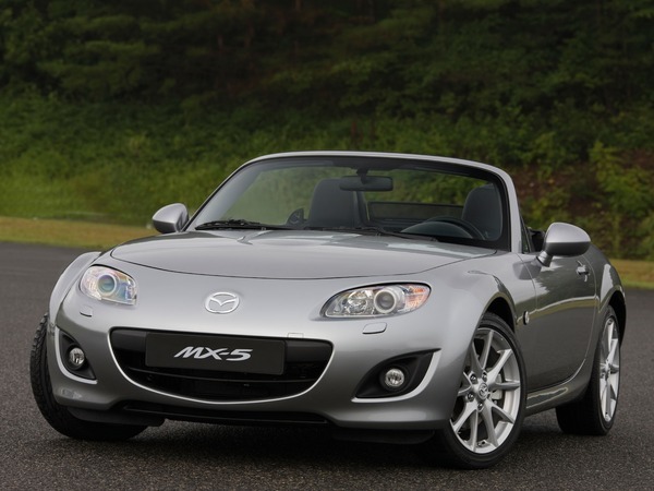 Reprogramiranje vozila Mazda MX-5 1.8i 16v  126