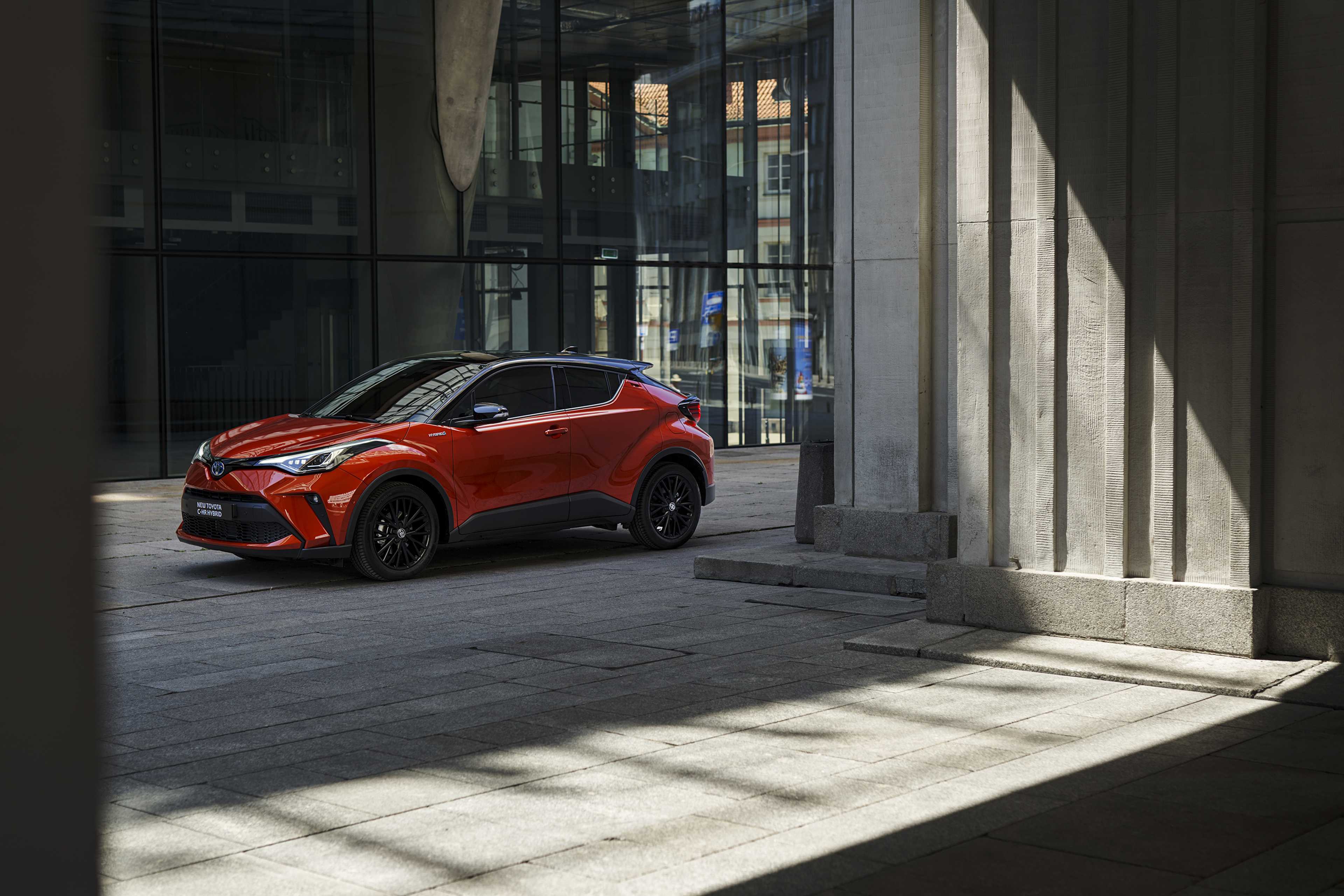 Fichiers Tuning Haute Qualité Toyota C-HR 1.8 VVT i-Hybrid 122hp