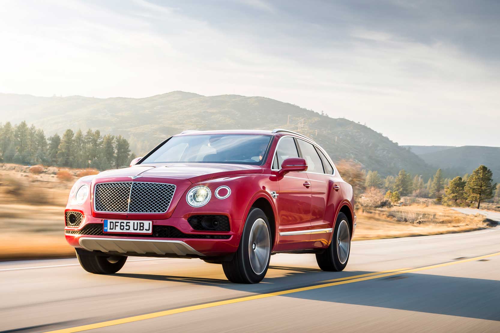 Filing tuning di alta qualità Bentley Bentayga 6.0 W12 Bi-Turbo 608hp