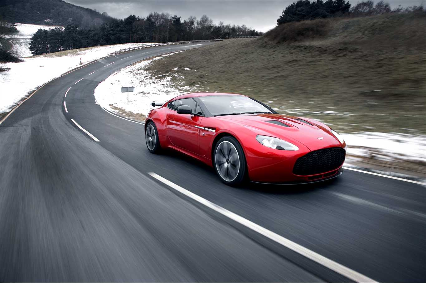 Reprogramiranje vozila Aston Martin V12 Zagato 6.0 V12  517