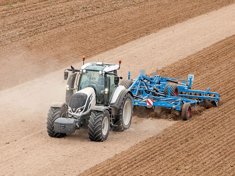 Filing tuning di alta qualità Valtra Tractor T 131 6-6600 CR Sisu 150hp