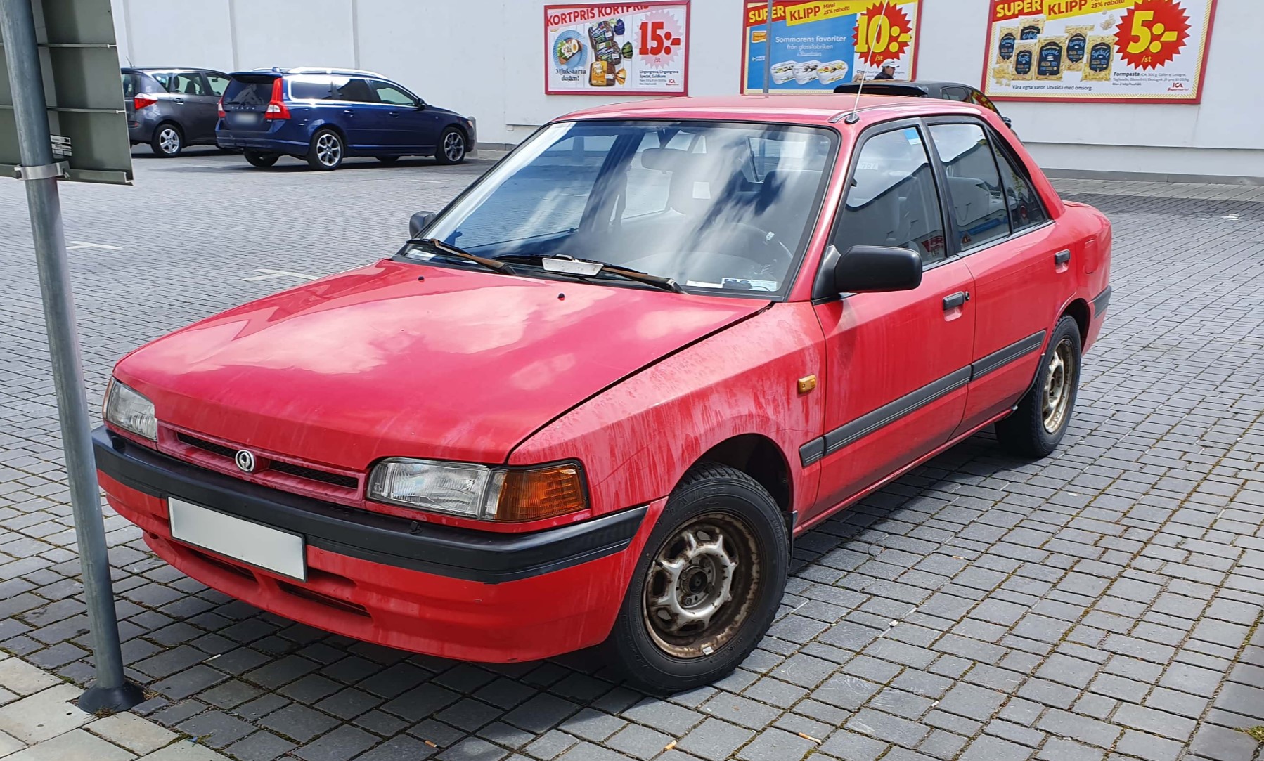 Reprogramiranje vozila Mazda 323 1.6I  90