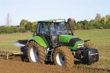Yüksek kaliteli ayarlama fil Deutz Fahr Tractor Agrotron  150.7 150hp