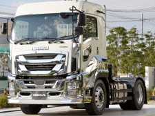 Yüksek kaliteli ayarlama fil Isuzu Giga 400 14.2L TD 404hp